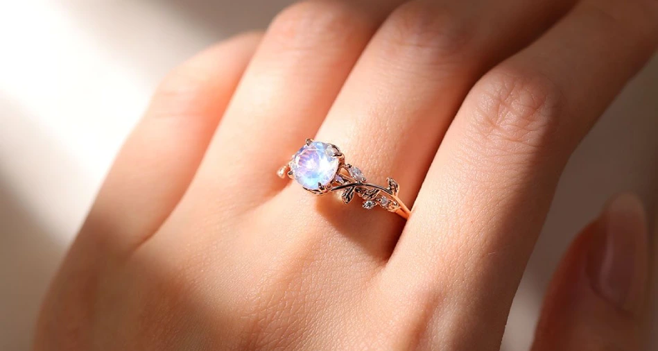 moonstone ring in silver