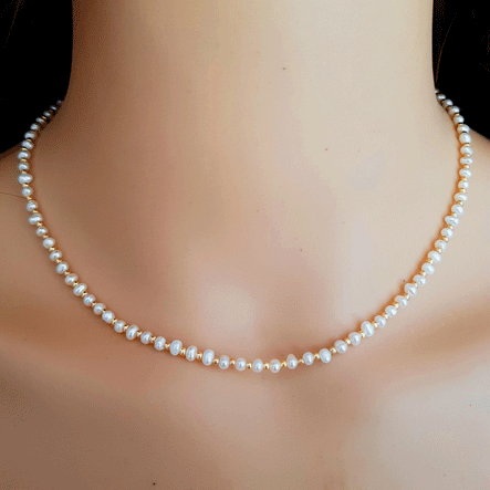 pearl necklace meaning