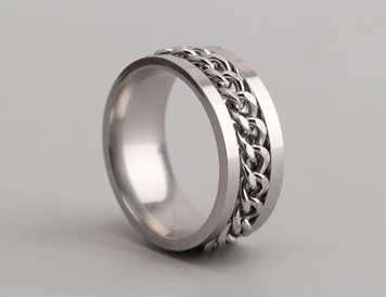 sterling silver vs stainless steel