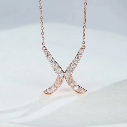 white sapphire pendant necklace