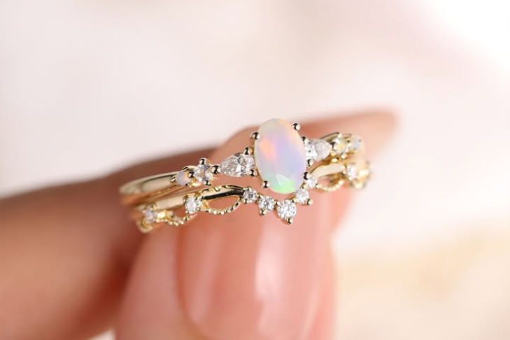 yellow gold opal ring