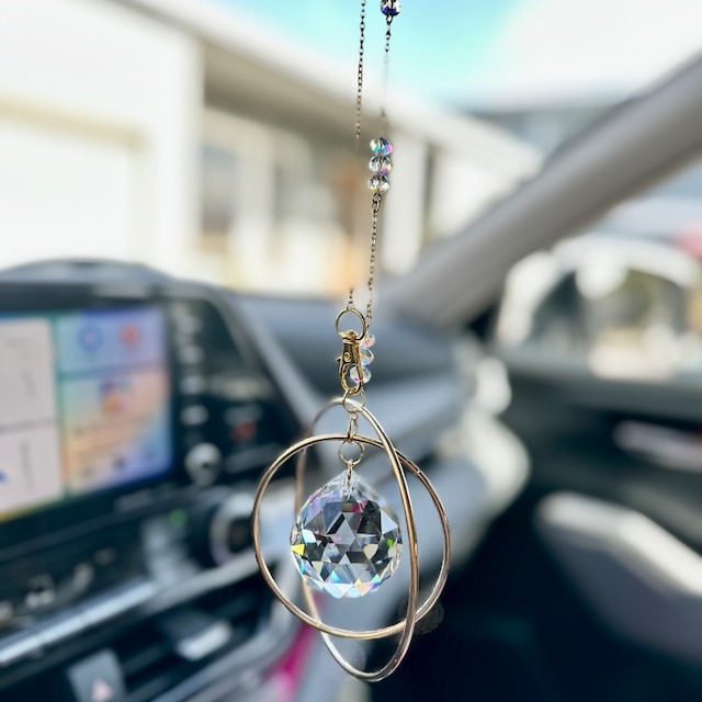 Rainbow Maker-Circle Rotating Catcher Pendant