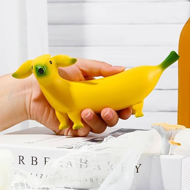 (✨2023 Hot Sale)🍌Cute Banana Dog Garden Statues
