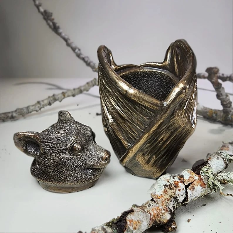🦇💍🎁Bronze bat trinket cup, Gothic home decor, bat jewelry box