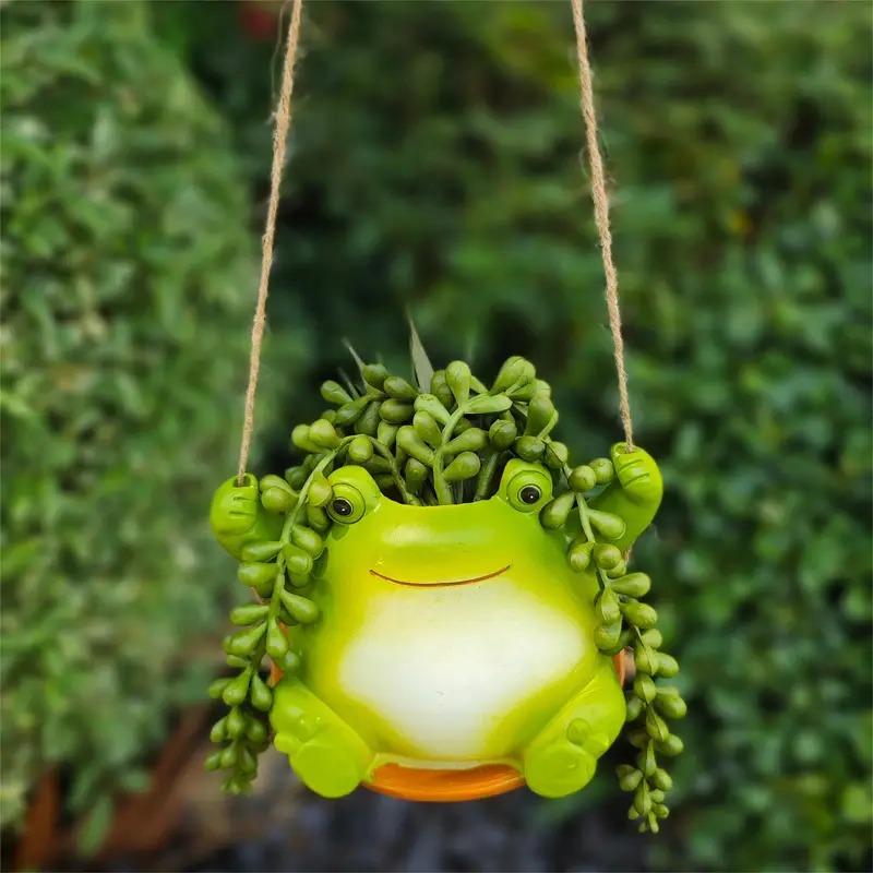 Charming Frog-Shaped Hanging Planter