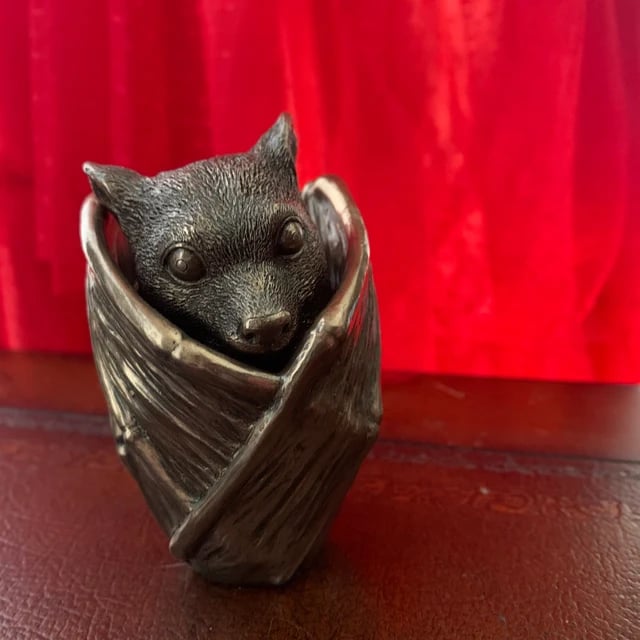 🦇💍🎁Bronze bat trinket cup, Gothic home decor, bat jewelry box