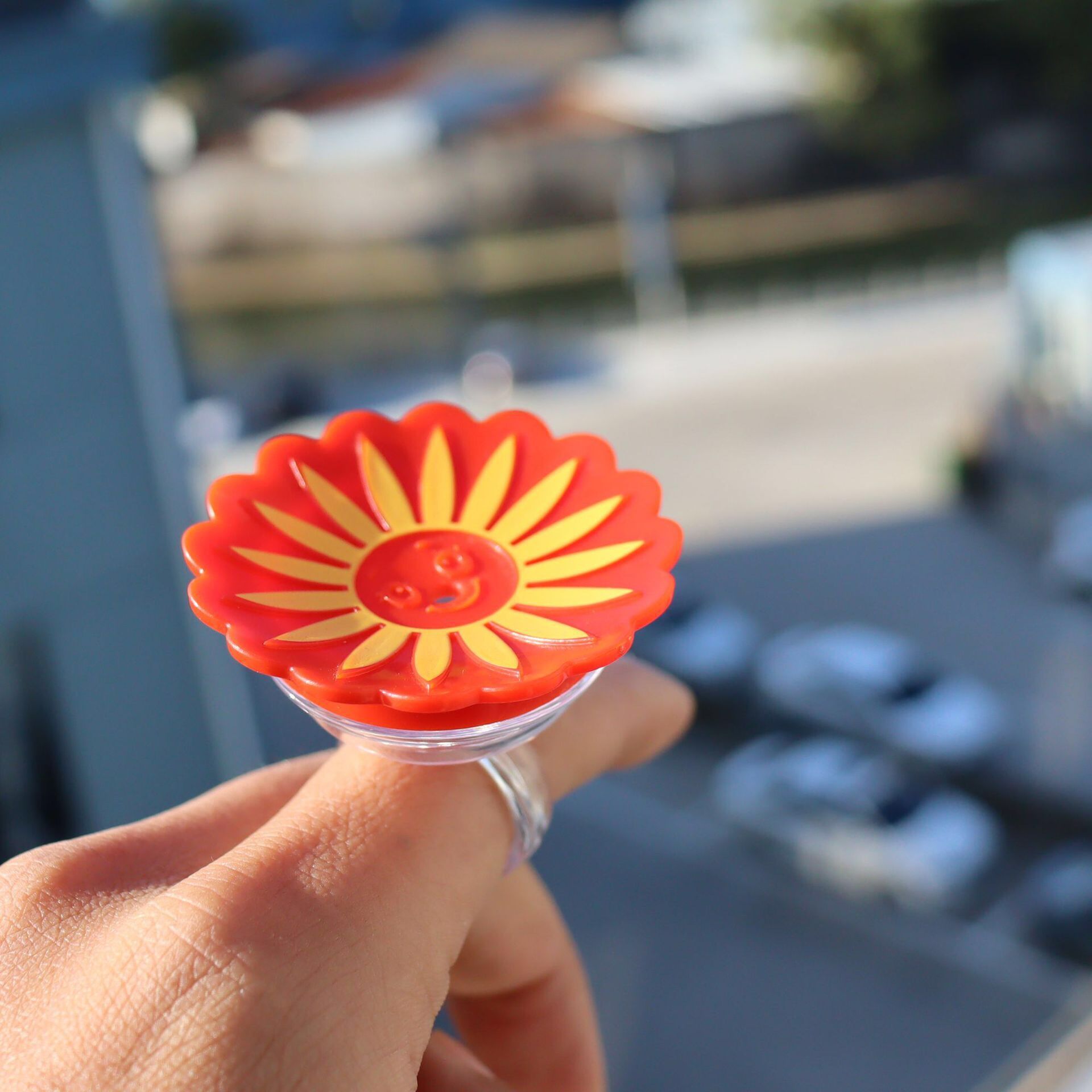 Hummingbird Ring Feeder