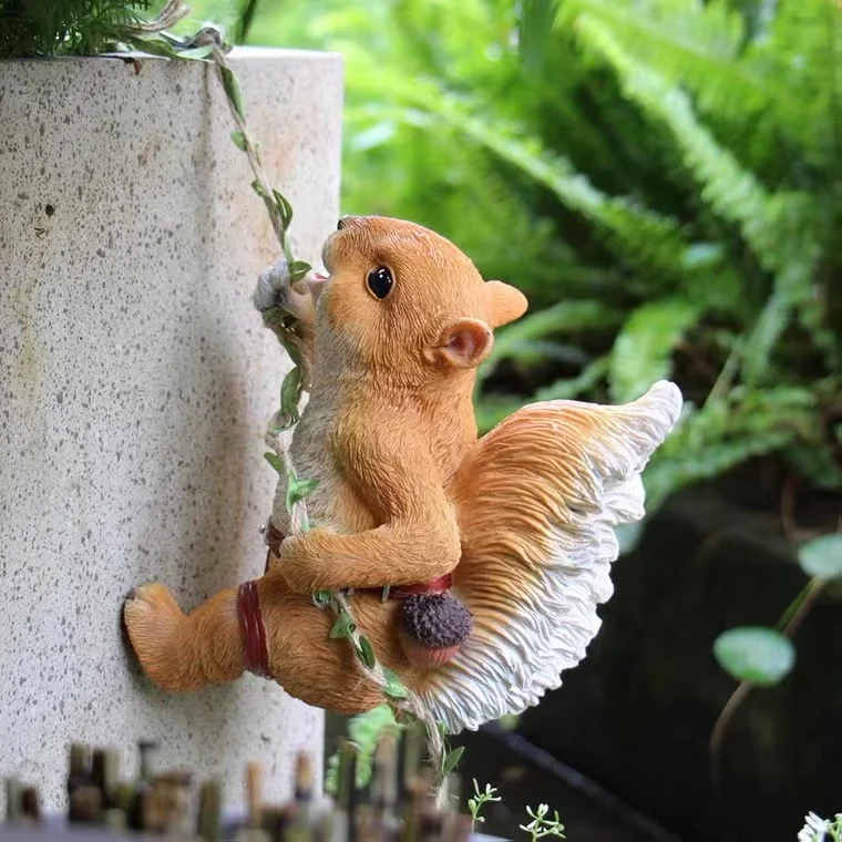 Rope Climbing Squirrel Resin Statue Figurine Ornament