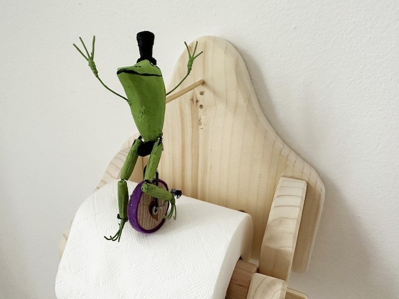 🤣Toilet Paper Holder - Frog On Unicycle🐸