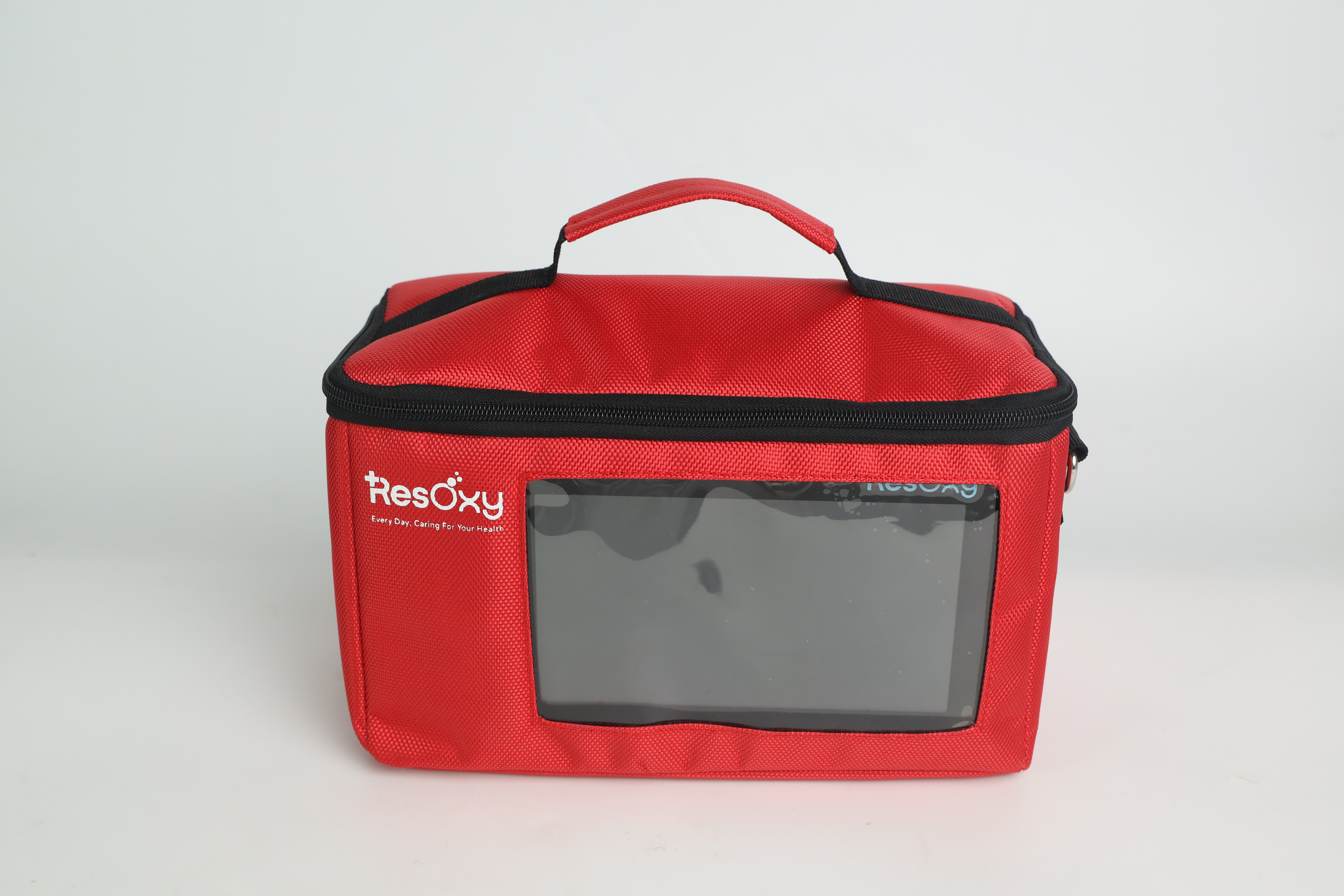 Compatible with E7 vital signs monitors and portable backpack patient monitors