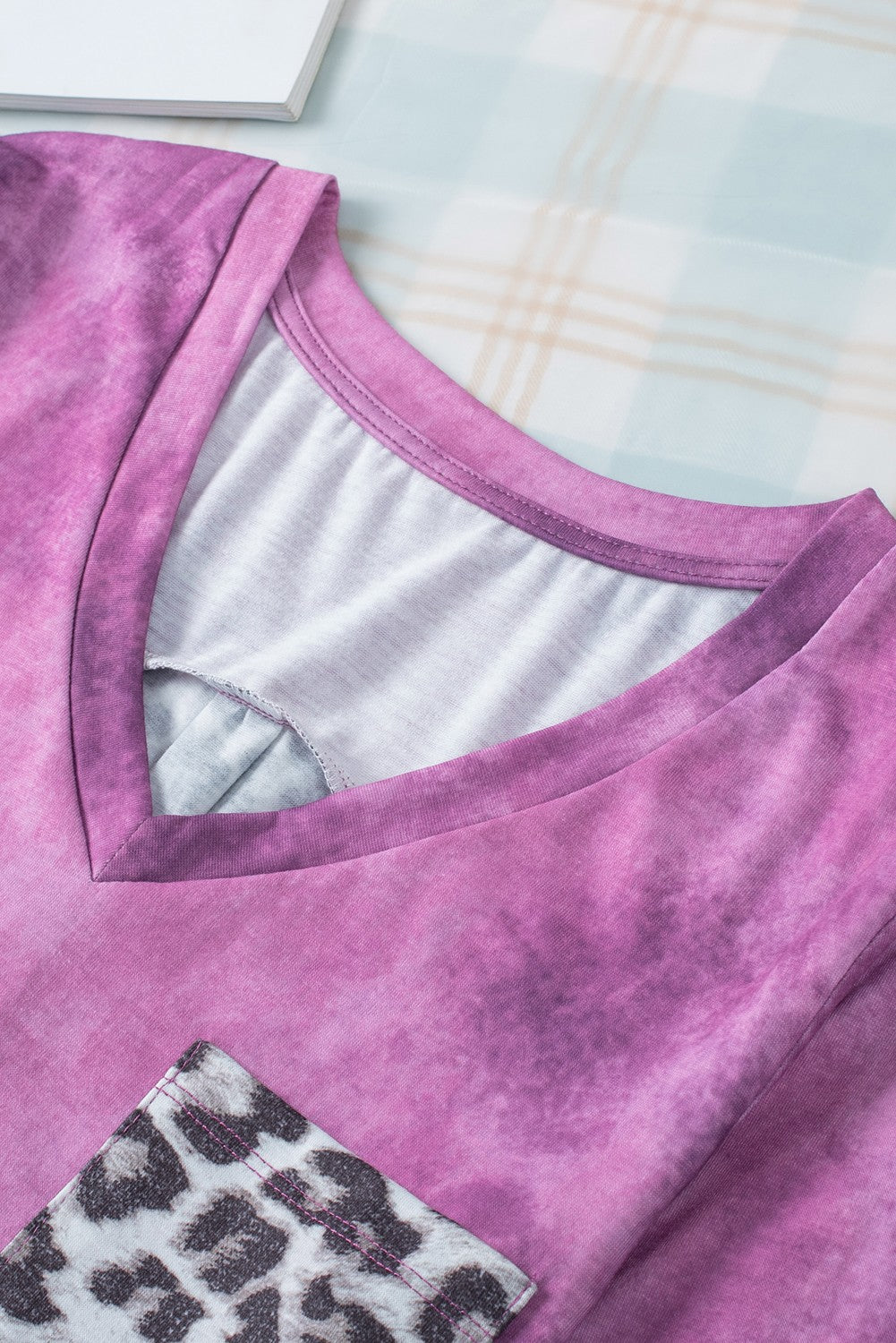 Rose Tie Dye Leopard Patchwork Pocket V Neck Top-yoyobikini