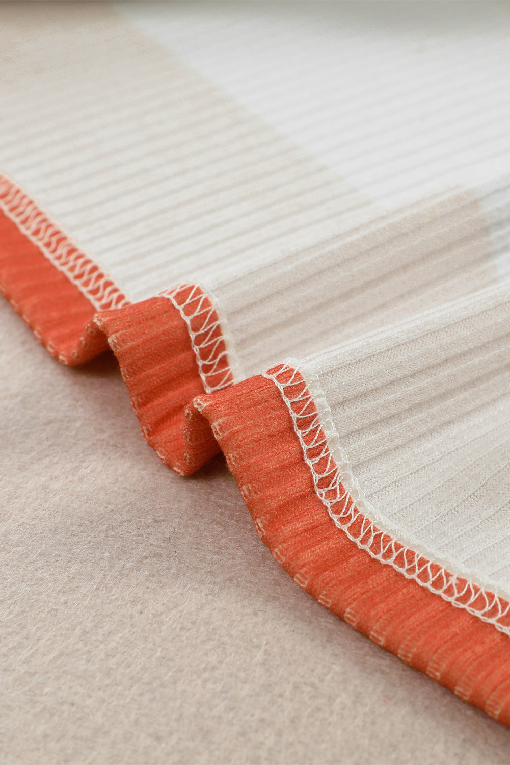 Red Striped Colorblock Ribbed Knit Top with Pocket-yoyobikini