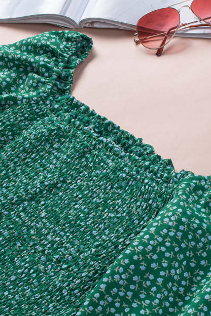 Green Square Neck Puff Sleeve Floral Smocked Top-yoyobikini