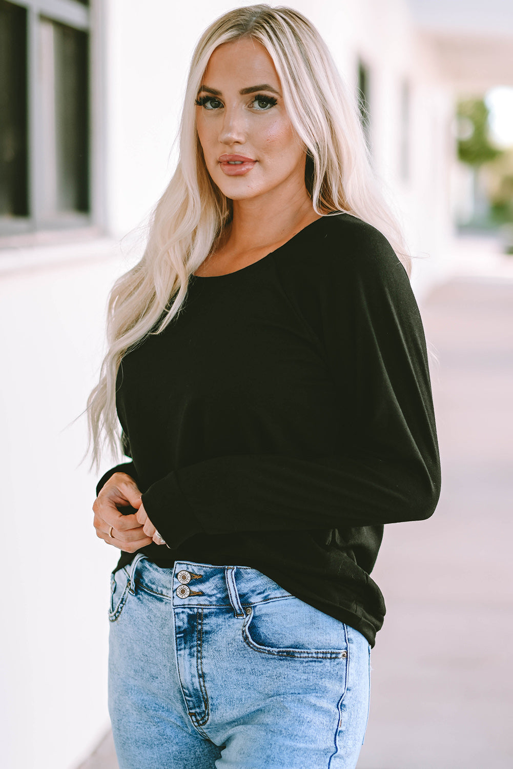 Black Solid Casual Round Neck Raglan Long Sleeve Tee-yoyobikini