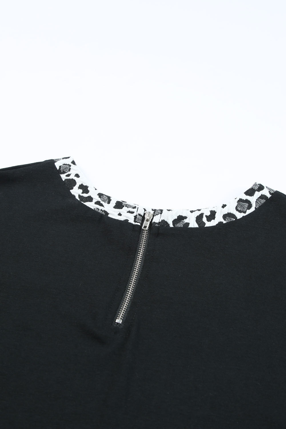 Black Leopard Print Balloon Sleeve Crew Neck Top-yoyobikini