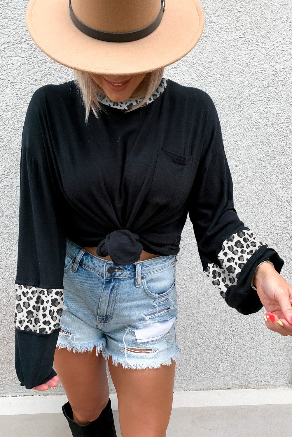 Black Leopard Print Balloon Sleeve Crew Neck Top-yoyobikini