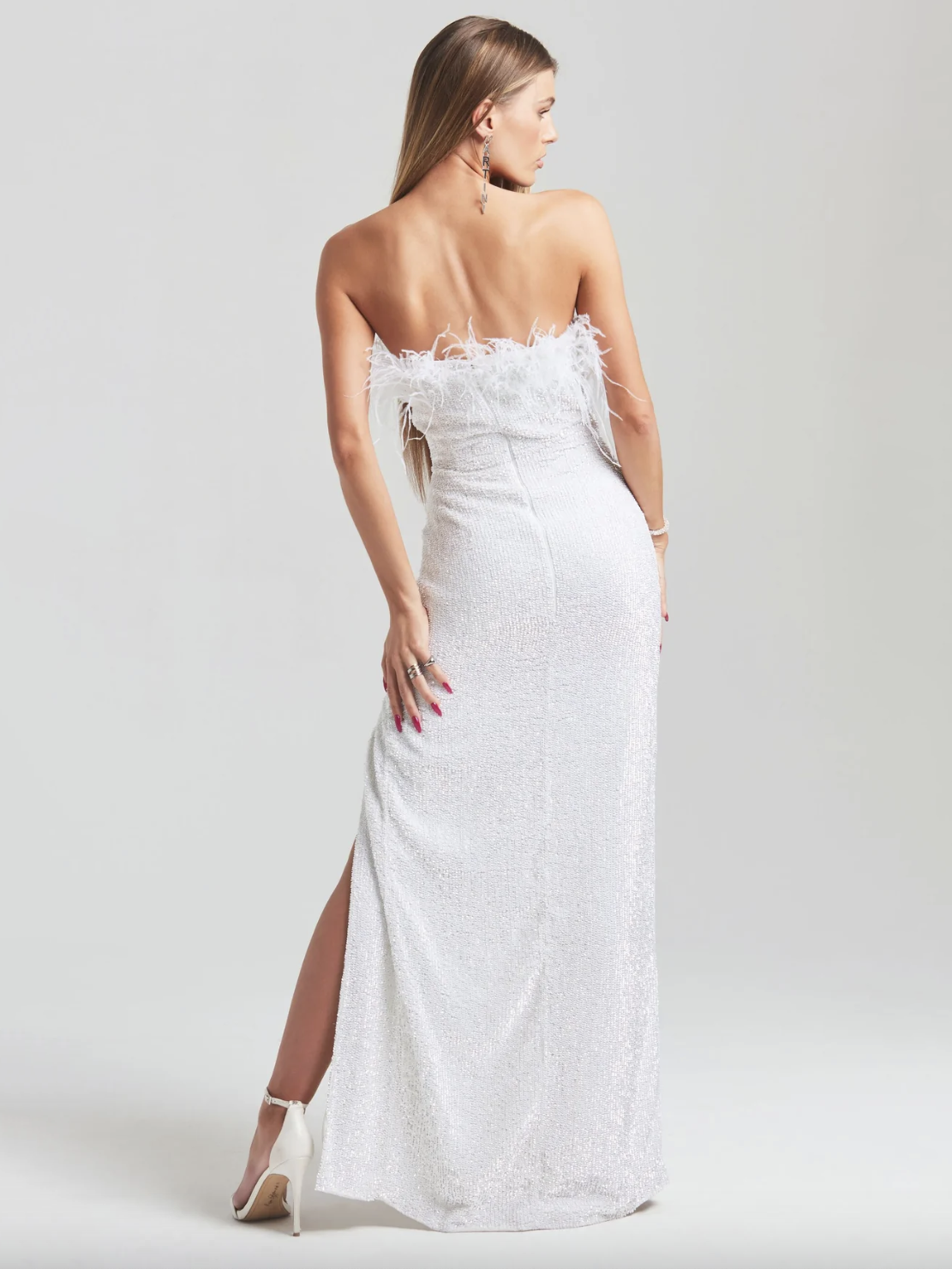 Feather Party Dresses White Sleeveless High-slit Birthday Semi Formal Prom Dress