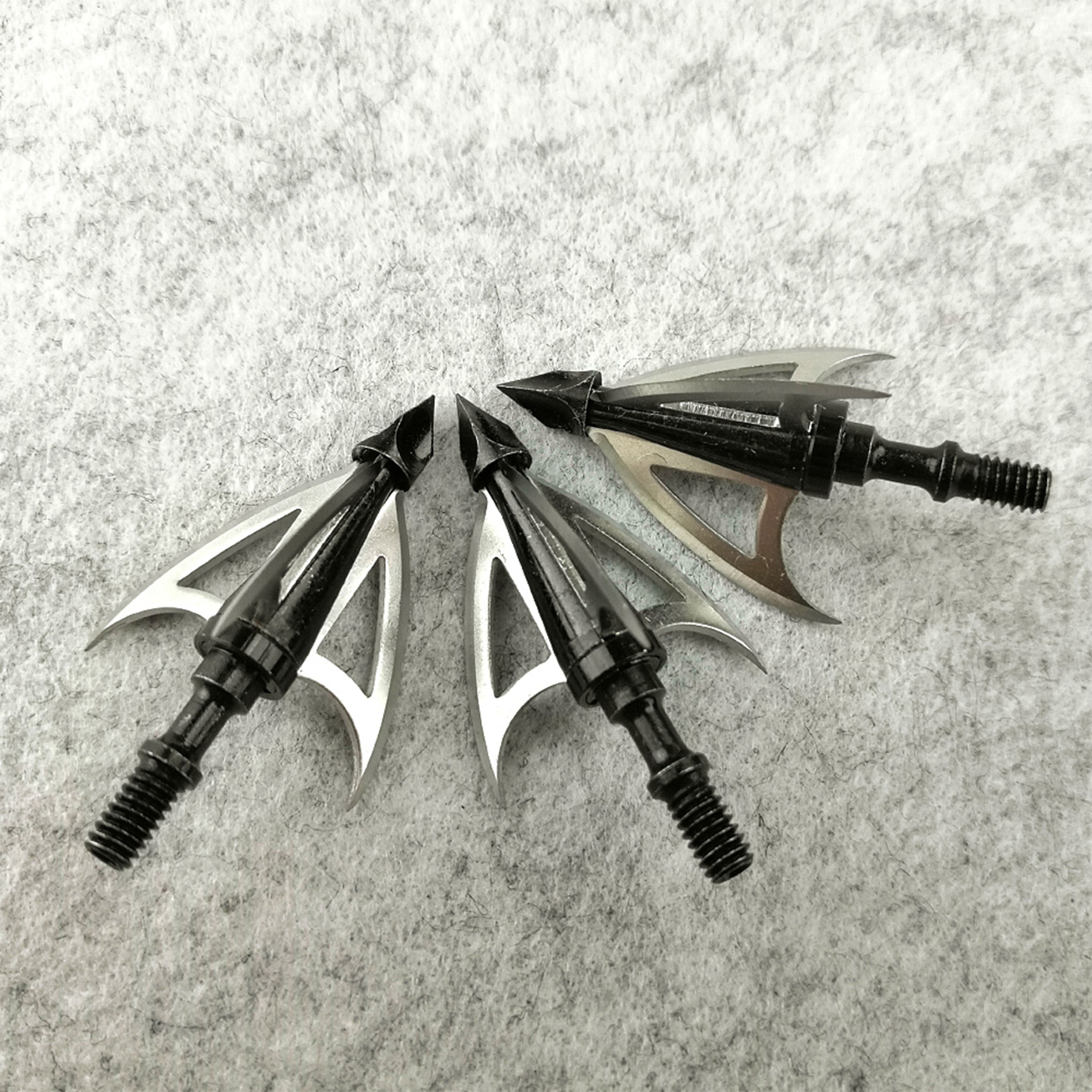 12 Archery Metal 3 Blade Hunting Broadheads 100gr Screw Tips