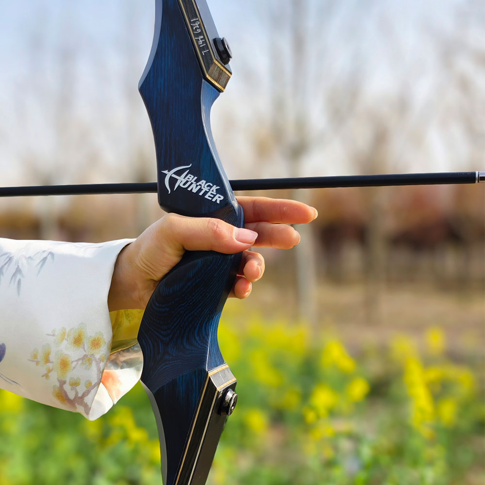 BLACK HUNTER 60" Takedown Wooden Recurve Bow 20-60 lbs