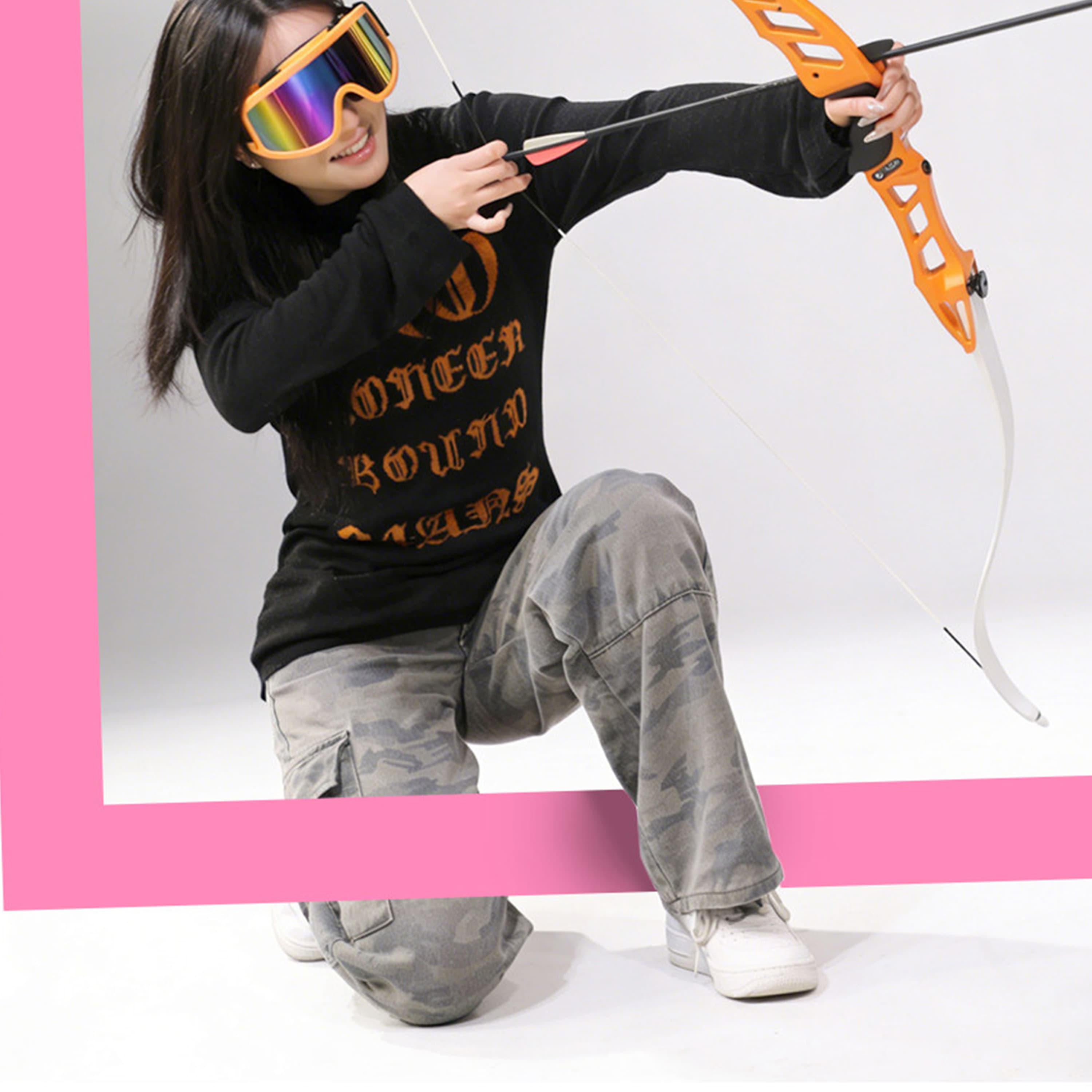 CUPID 68" Takedown 14-38Lbs Archery Recurve Bow Kit  Shooting