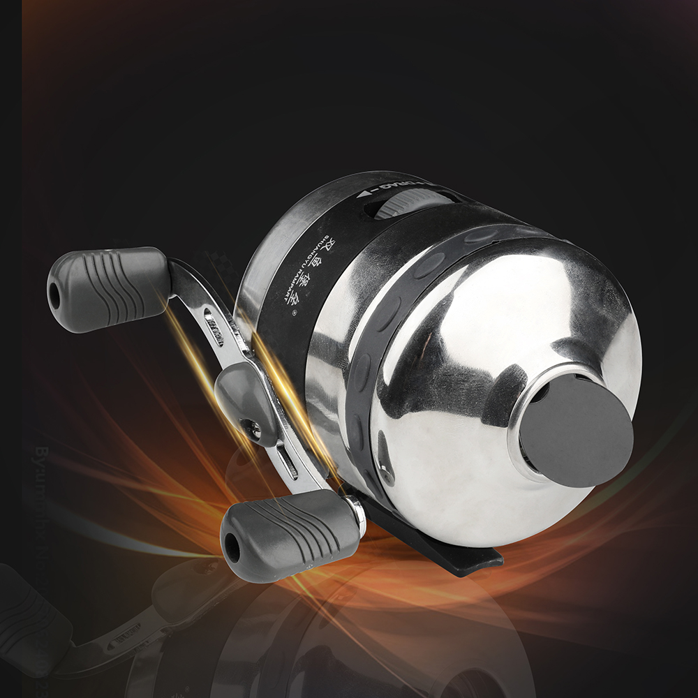 BL40 Bowfishing Reel and Fishing Arrows 