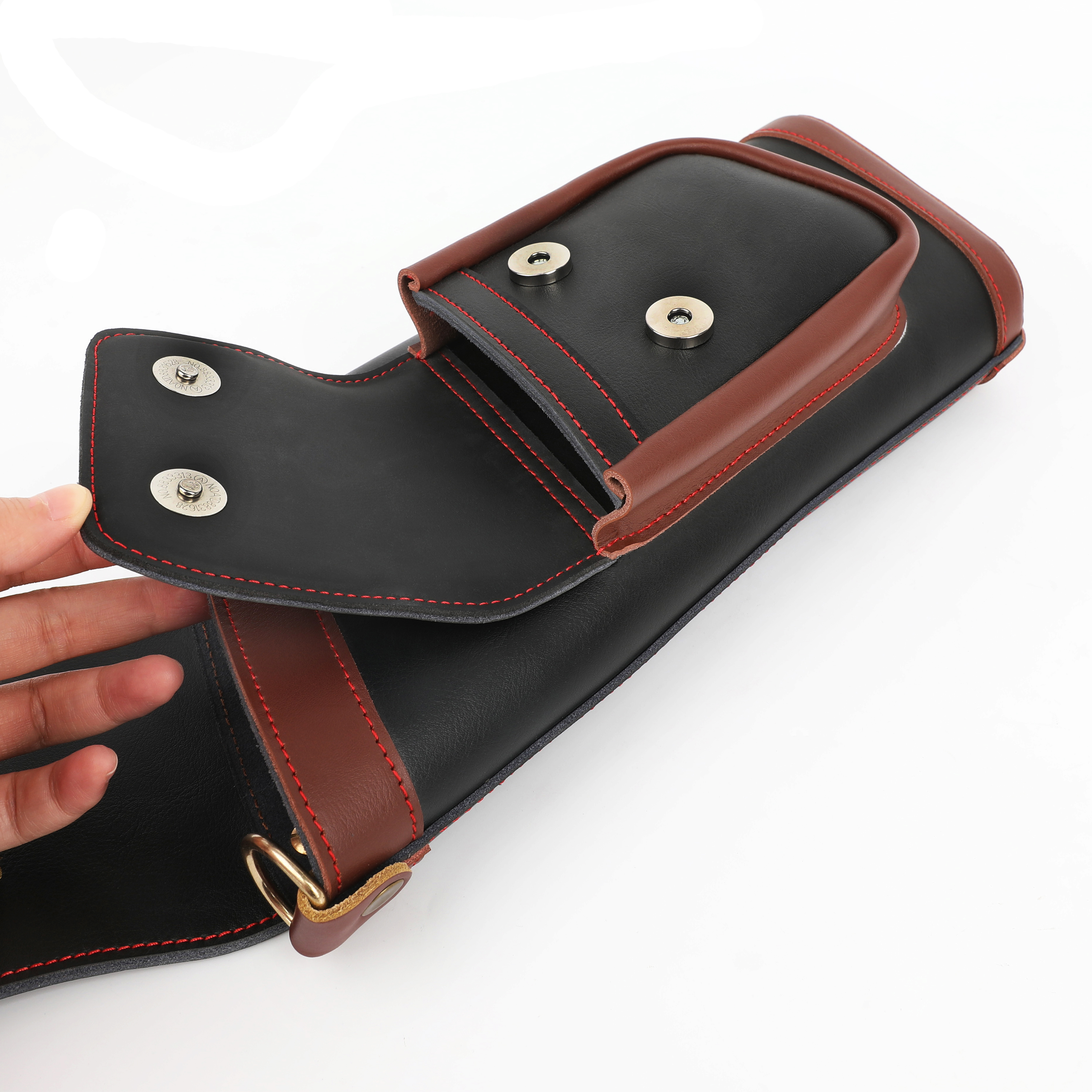 Elite Archery Traditional Field Hip Quiver with Pocket RH