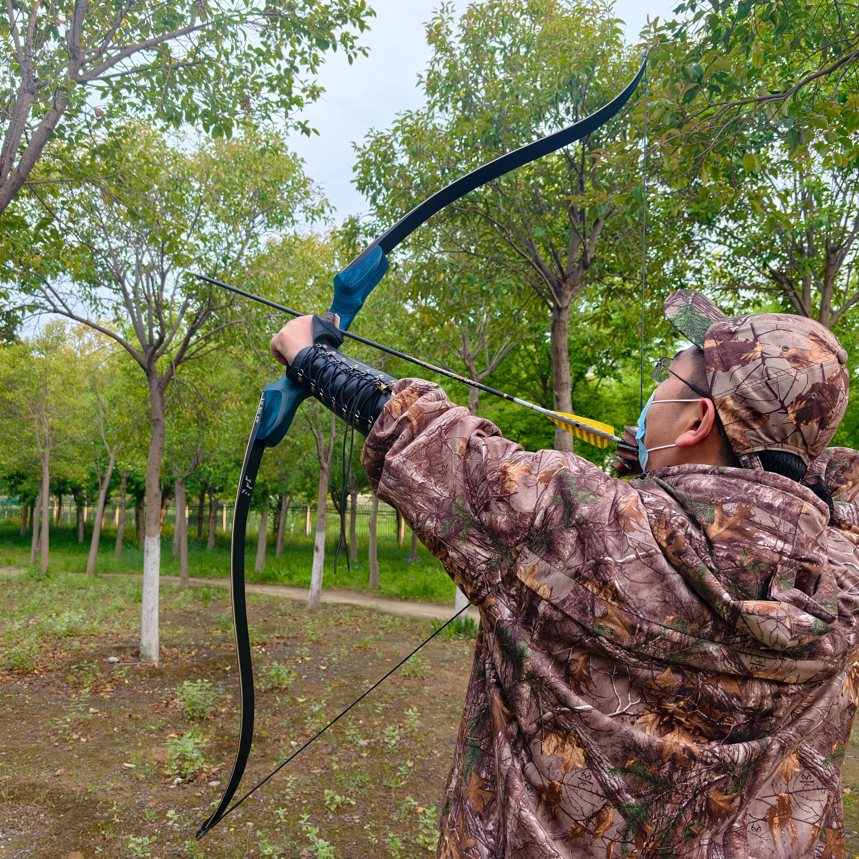 Rock Bear Recurve Bow 20-60lbs Takedown Bow 60‘’ Archery Hunting