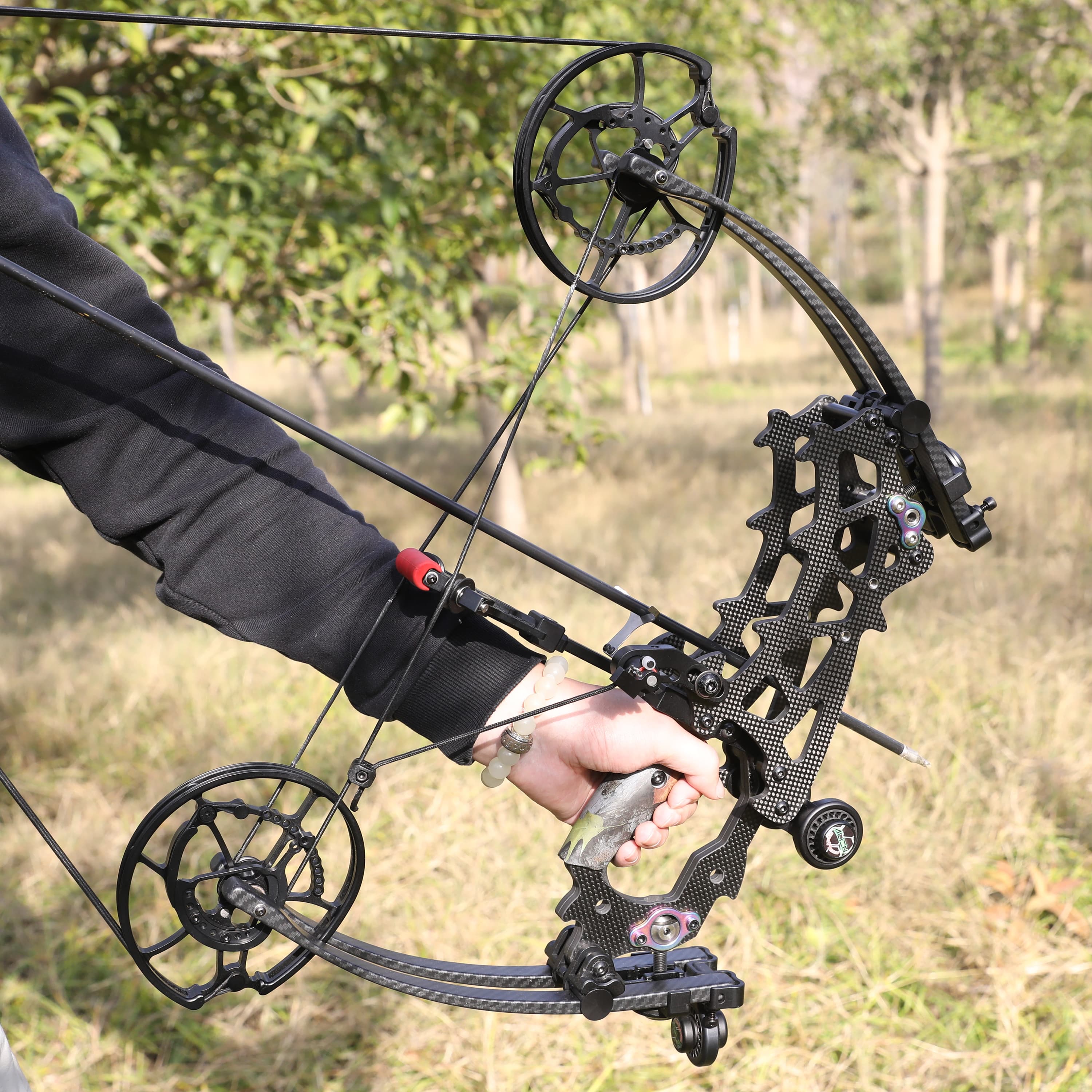 CHN Archery 40-70lbs Compound Bow Set Shooting Target