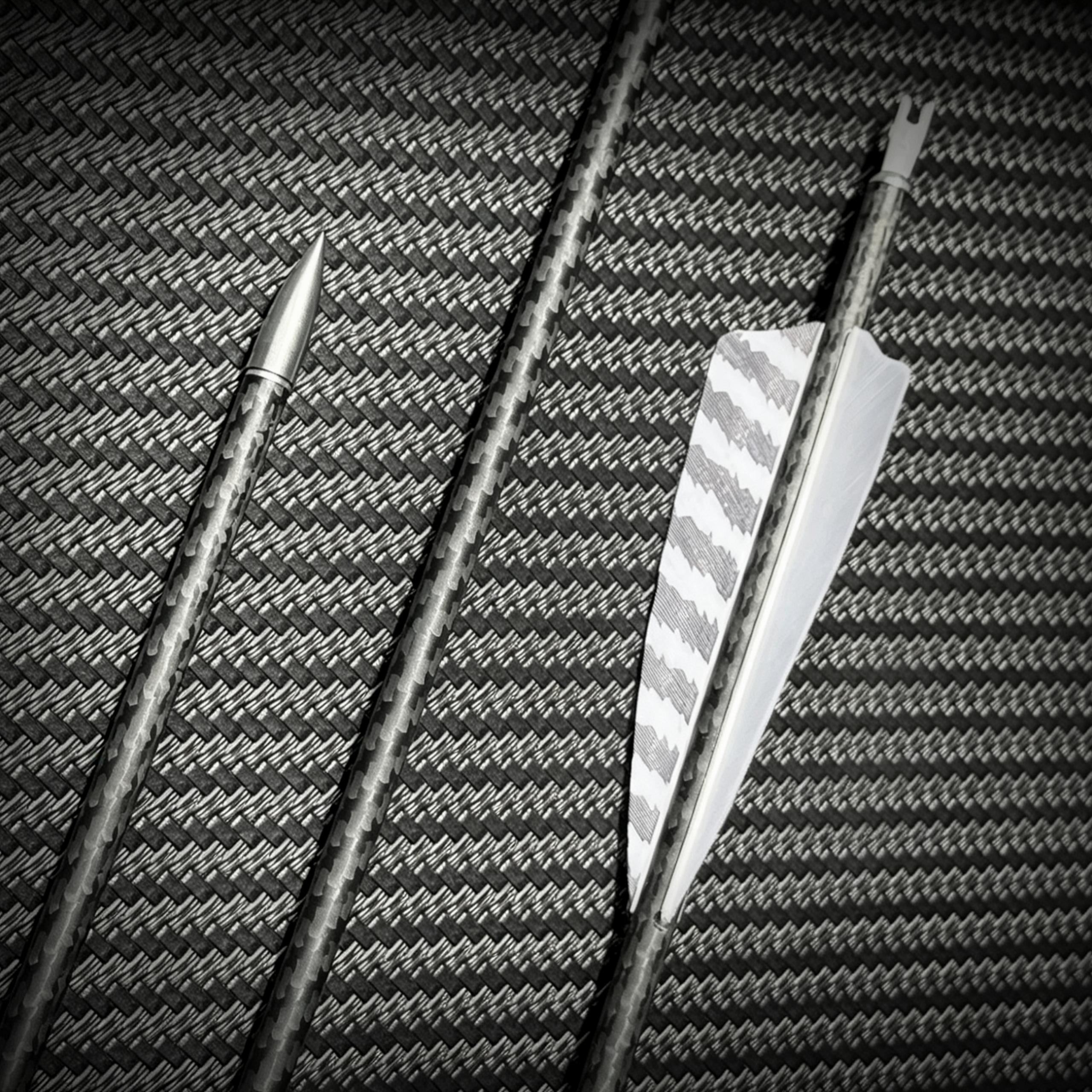 BOSEN 6.2mm Thunderbird Carbon Arrows Real Feather 12PCS
