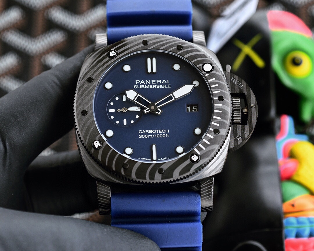 Panerai Submersible Carbotech™ watch