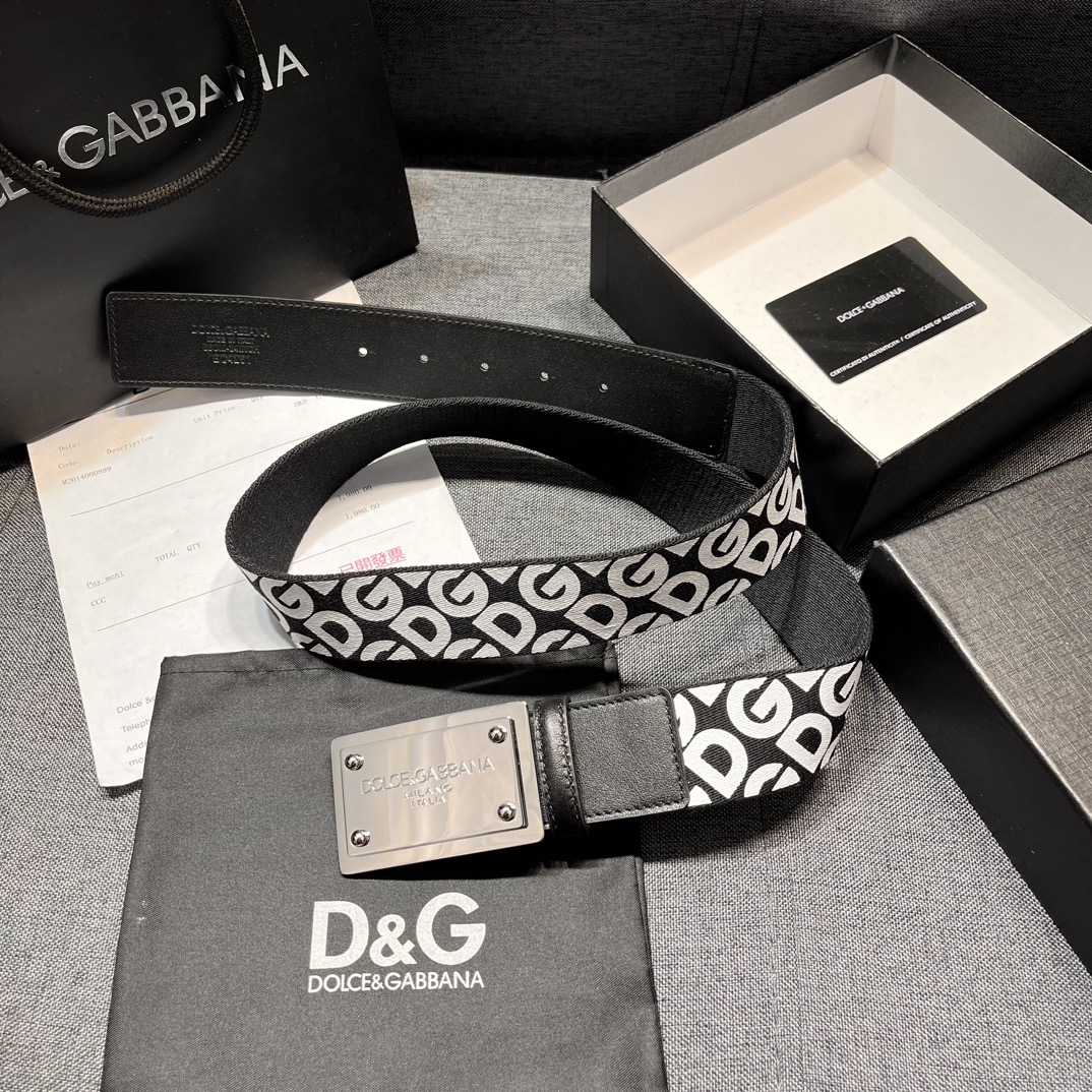 DG black print belts