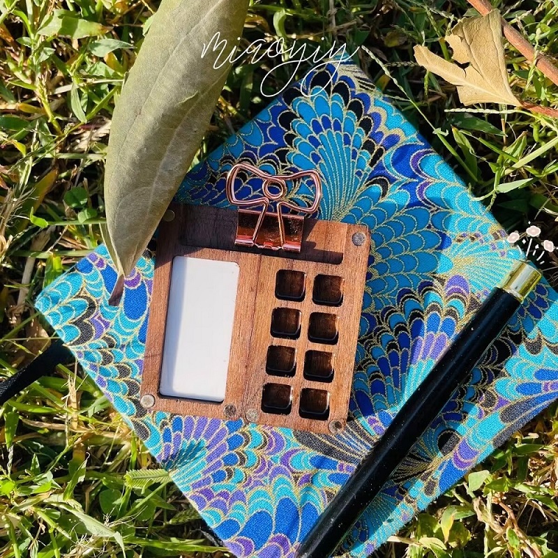 Portable Black Walnut Palette