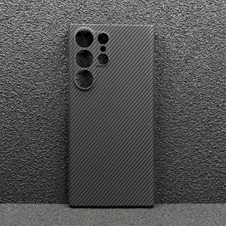 Galaxy S24 Ultra Carbon Fiber Case detail