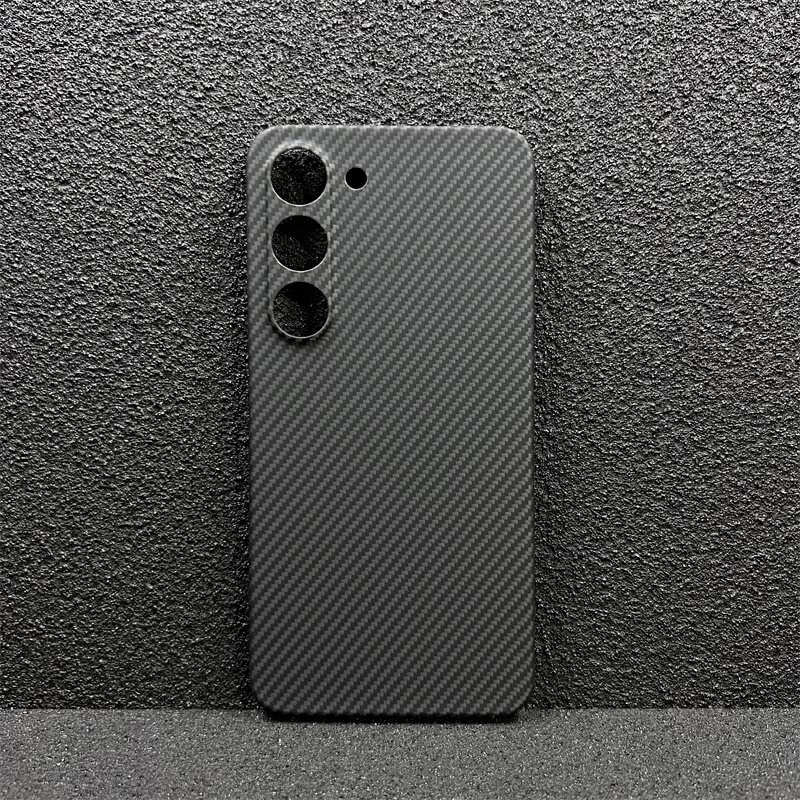 Samsung Galaxy S24 Plus Carbon Fiber Phone Case detail