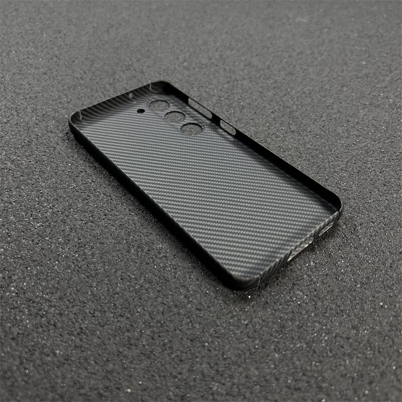 Galaxy S24 Carbon Fiber Phone Case detail