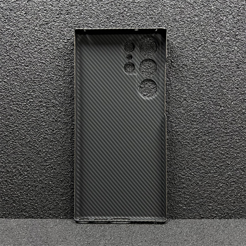 Galaxy S24 Ultra Carbon Fiber Case detail