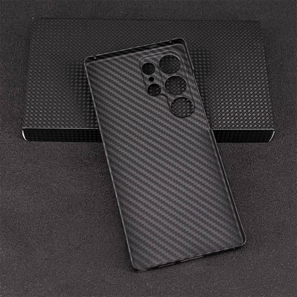 Samsung Galaxy S25/S25+ Carbon Fiber Case detail