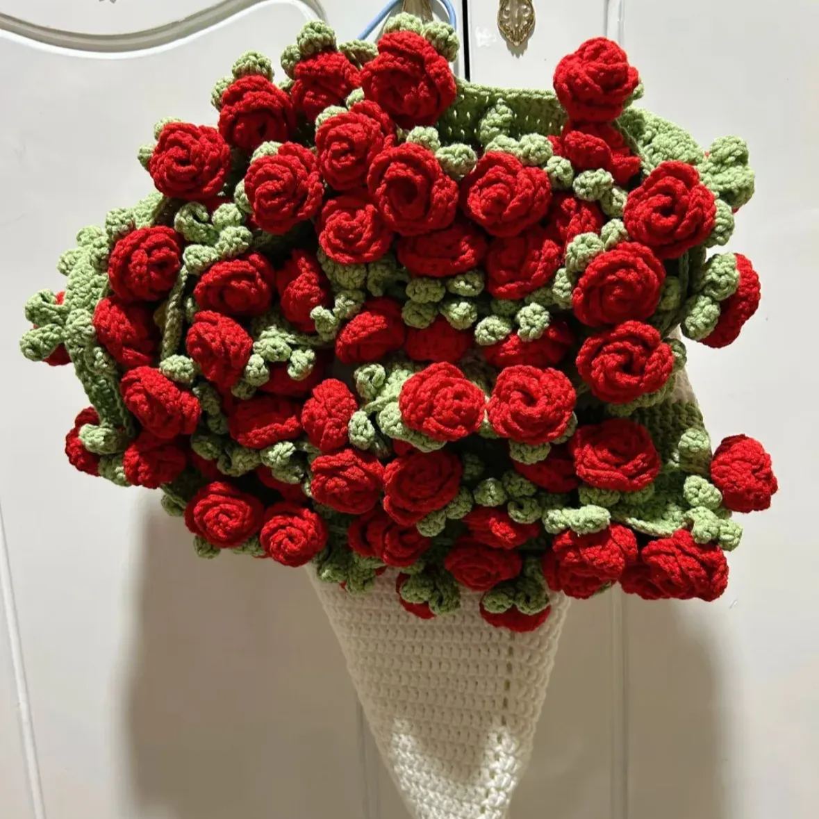 Hand-Knitted Rose Blanket DIY Kit & Ready