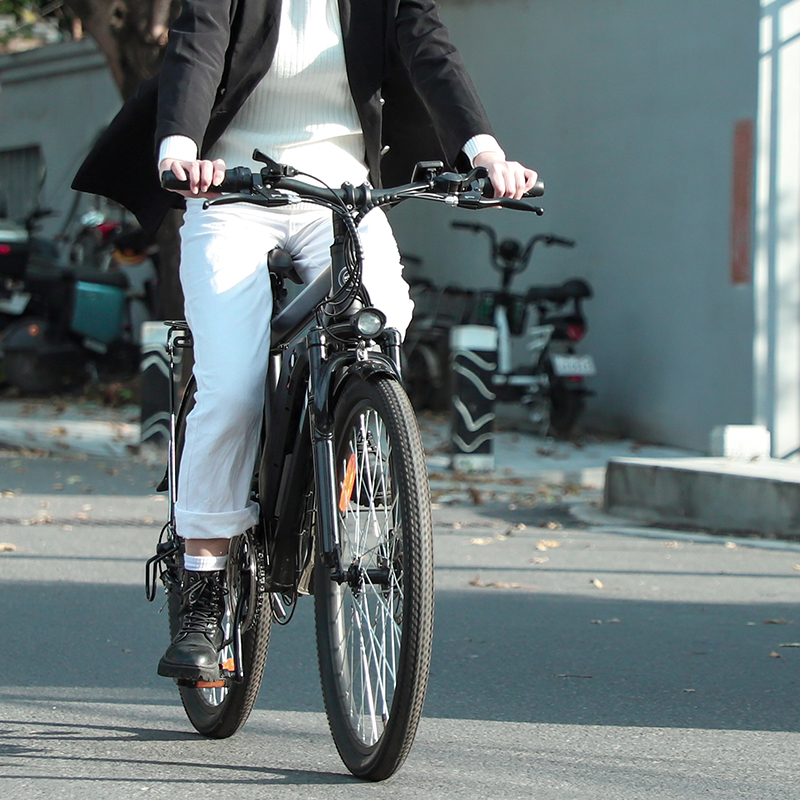 ZNH Z2 City Commuter E-Bike (Black/Orange)