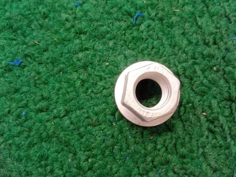 hread 3/8' or 1/2" thread nut