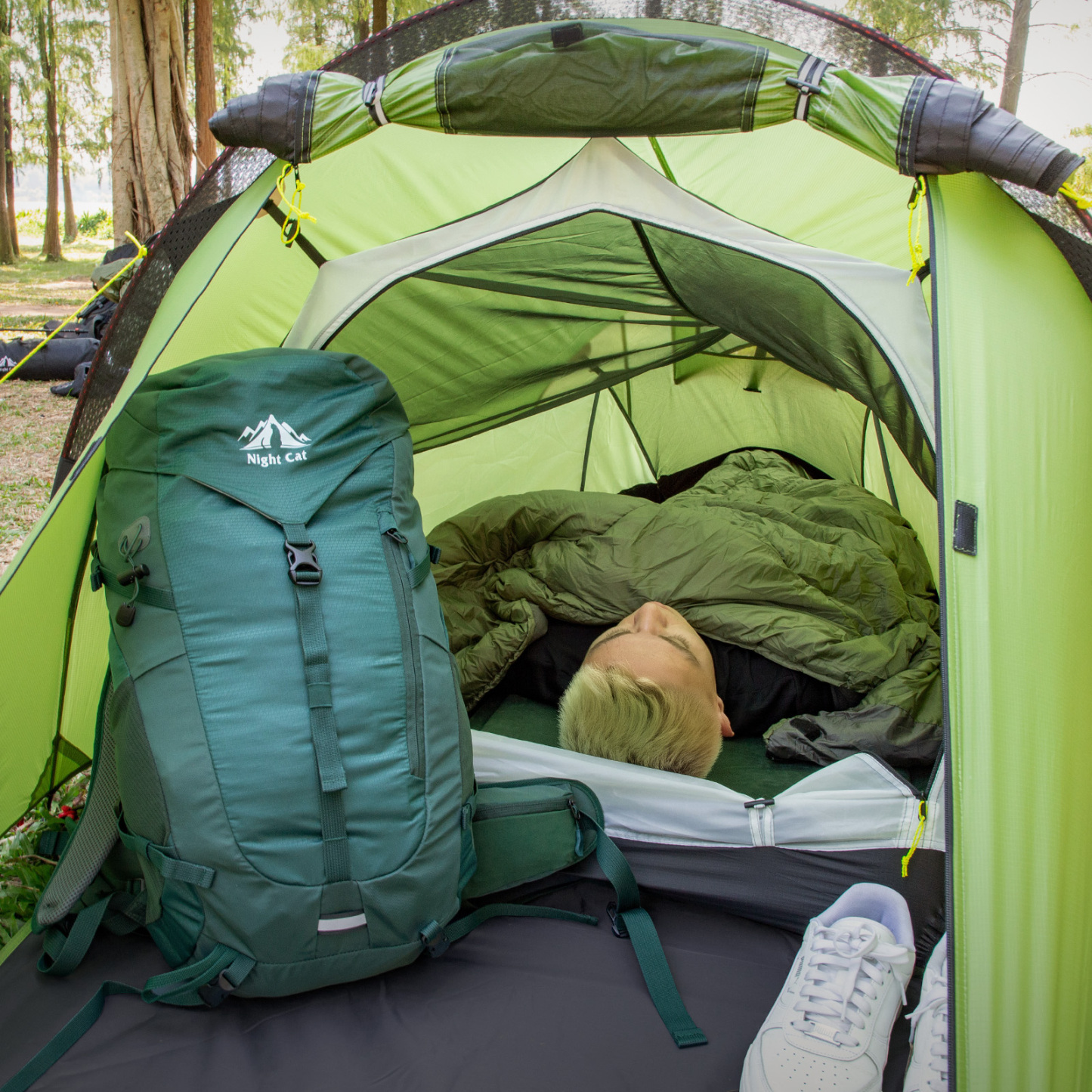 Night Cat 1 Person Tunnel Tent: Ultralight Backpacking Tent Waterproof for Camping Travel Wild