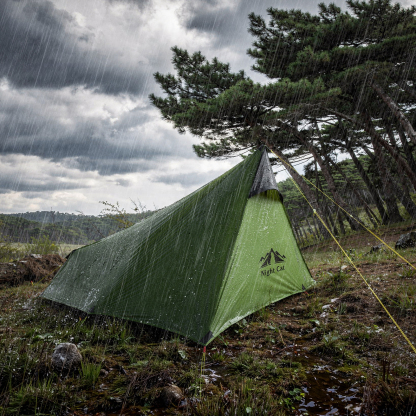 Night Cat 1 Man Ultralight Tent: Waterproof Lightweight PU5000MM Tent Silnylon 15D 1.1kg 1 Person for Camping Backpacking Hiking