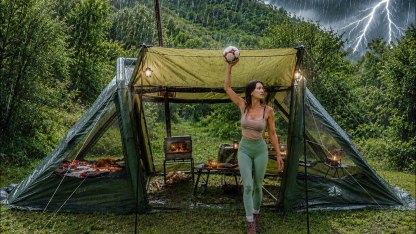 Night Cat 8-Person Inflatable Tent: Waterproof Spacious Blow-up Tent with Easy Set Up Pump for Family Winter Camping and Outdoor Events