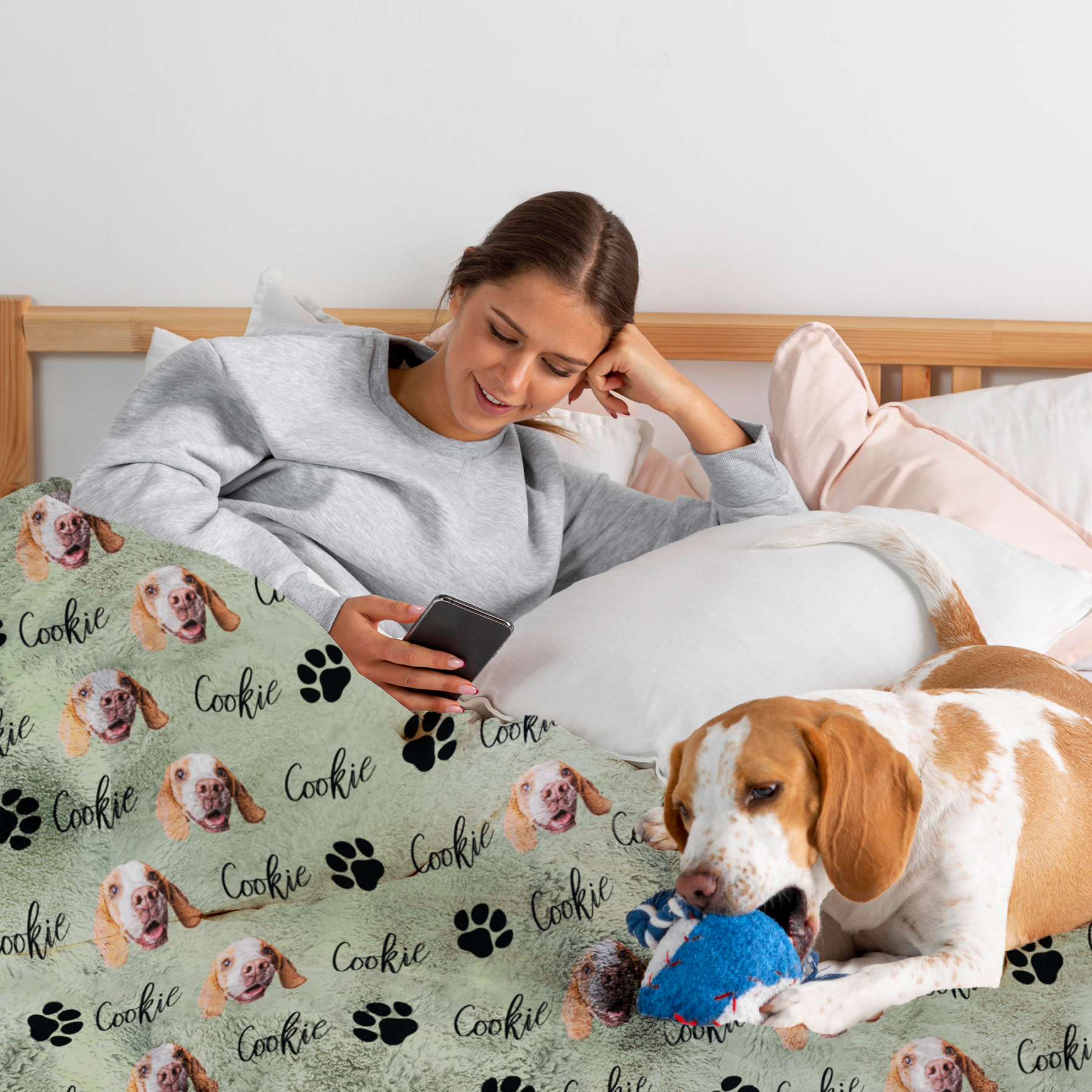 Custom Dog Blanket with Name and Paw Print