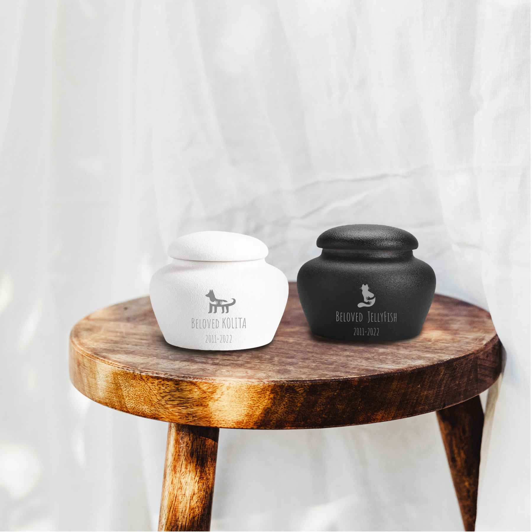 Custom Pet Paw Urn Cat with Name and Date