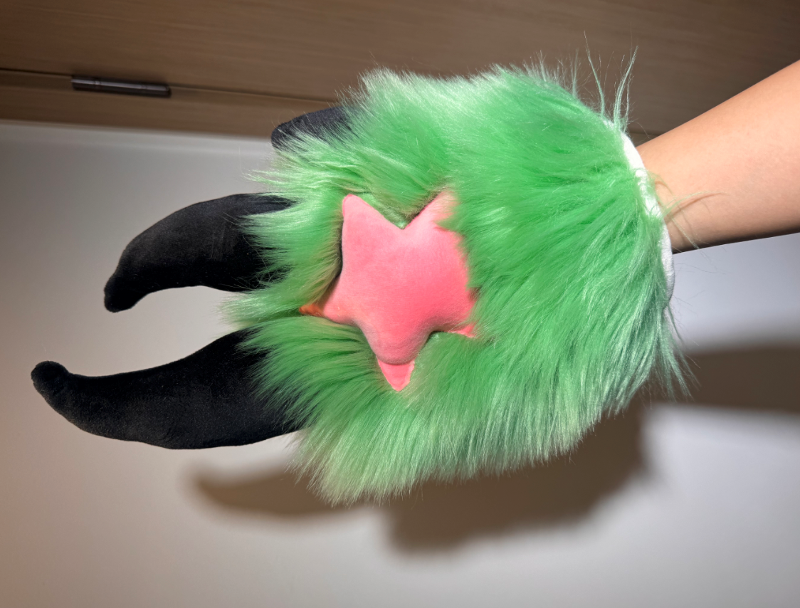 Premade handpaws fits crab or insect characters