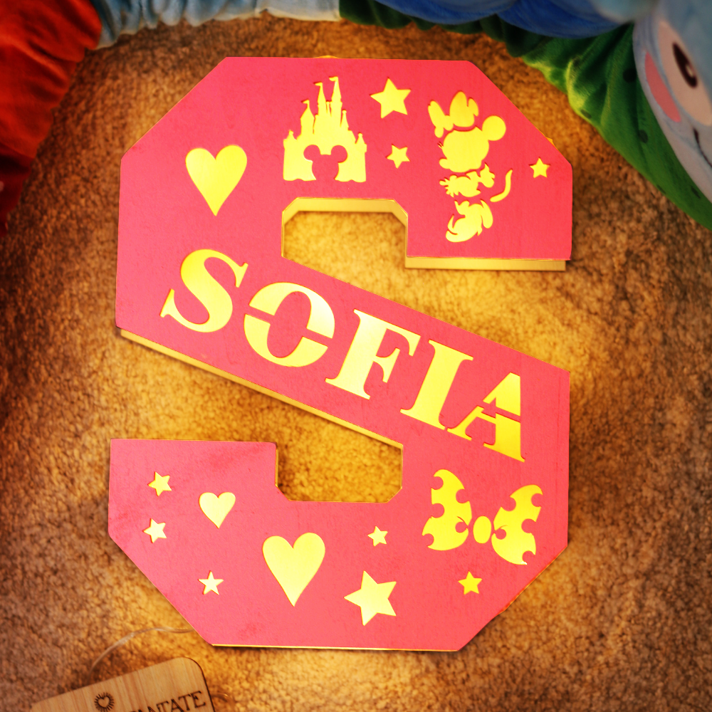 Lampada lettera personalizzata in legno con favole