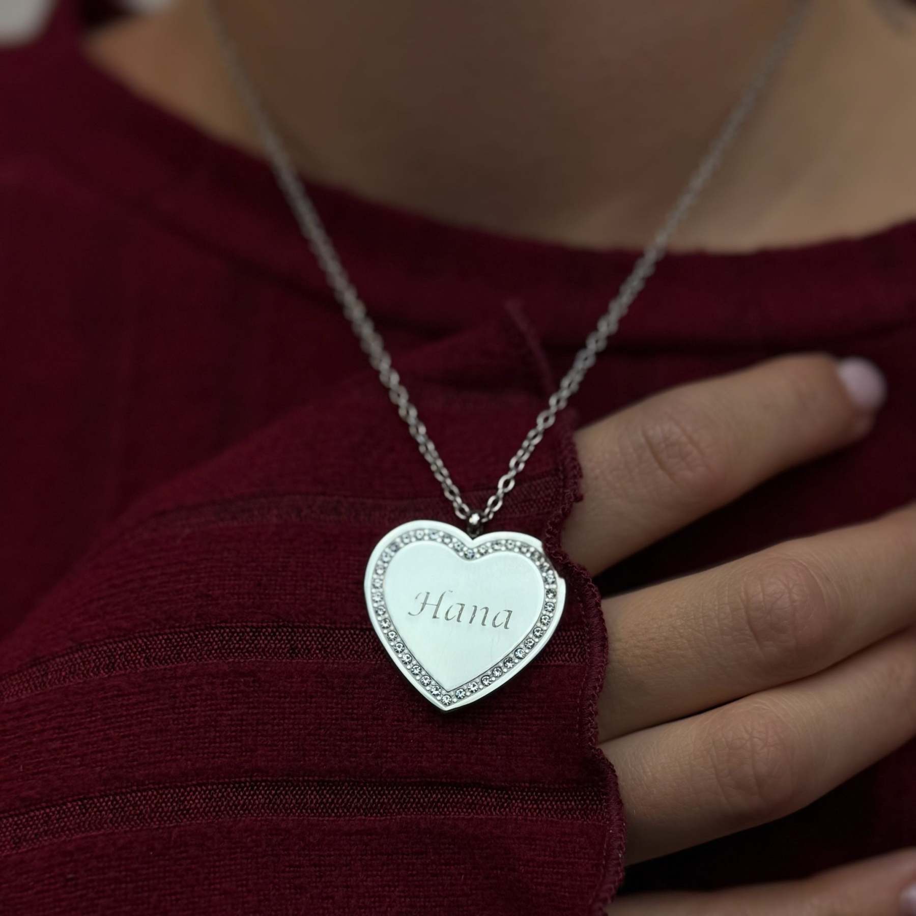 Nirona | Heart engraving