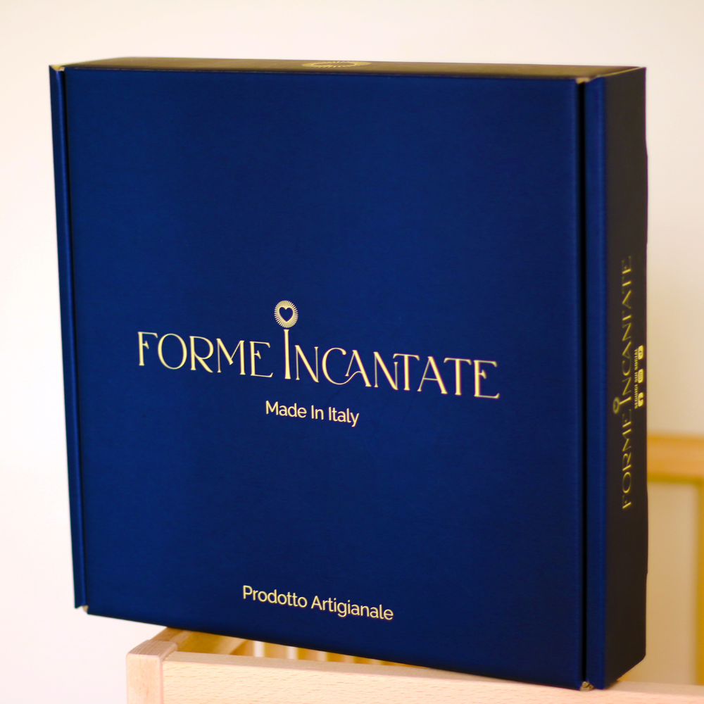 Lampada lettera personalizzata in legno con favole