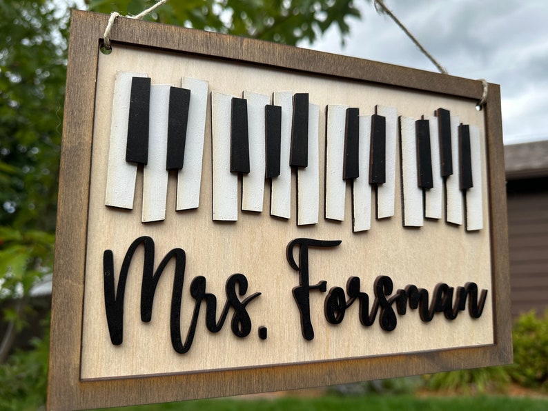 Music Teacher Door Hanger Personalized Music Teacher Name Sign Music Teacher Appreciation Gift Piano Teacher Gift Music Classroom Decor